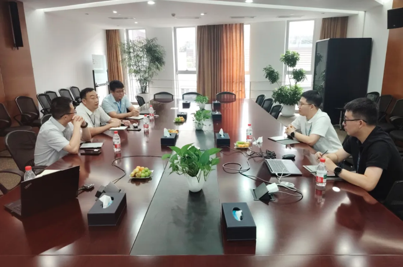辰聚公司与浙江新和成股份有限公司开展科技合作交流